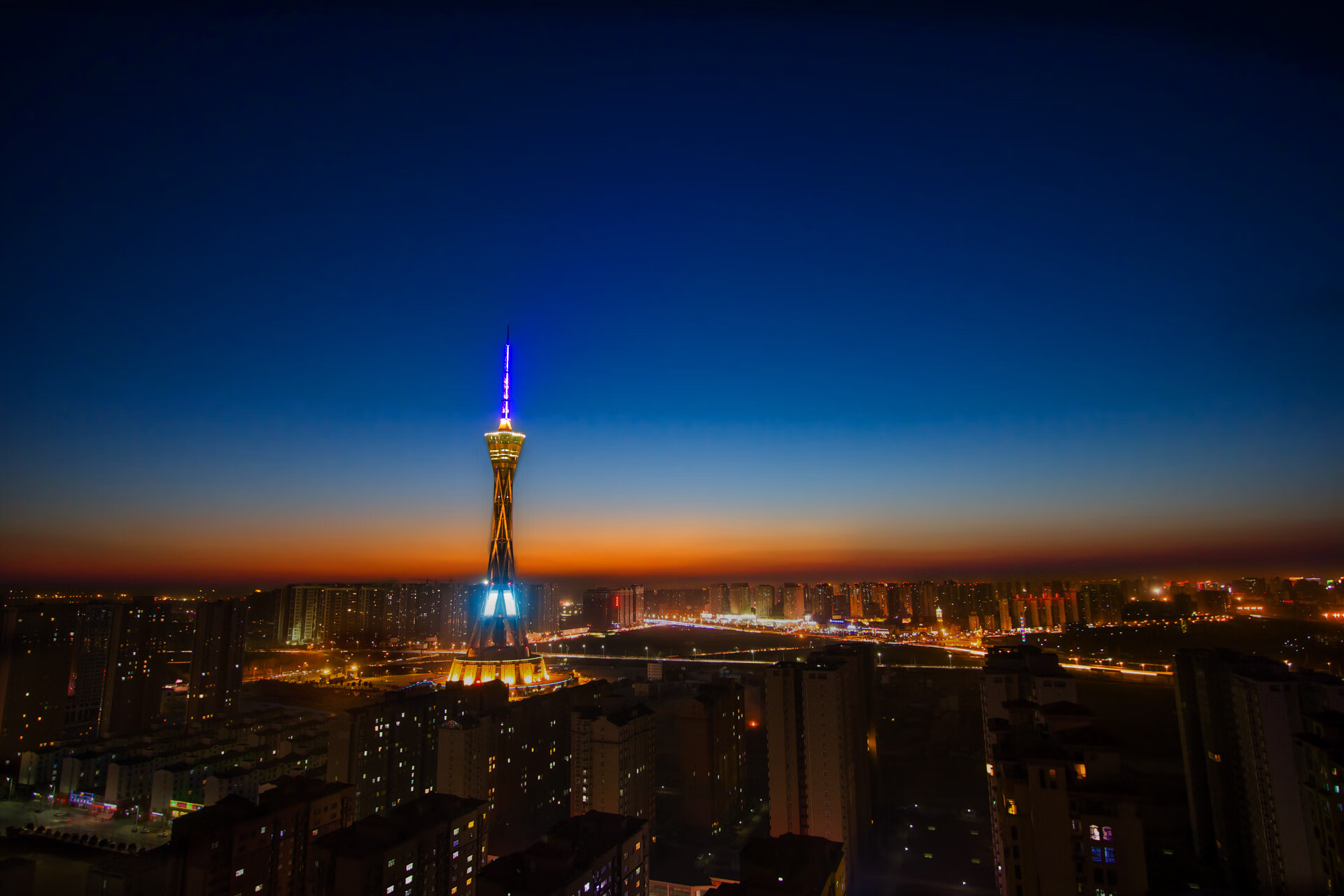 爱游戏智能体验-LPL夏季赛总决赛：EDG能否捍卫统治，RNG能否涅槃重生？，英雄联盟edg夏季赛